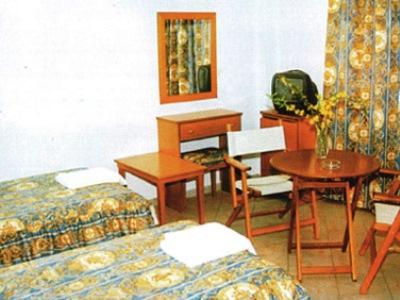 Iris Hotel Nea Kallikrateia Екстер'єр фото