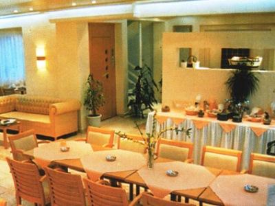 Iris Hotel Nea Kallikrateia Екстер'єр фото